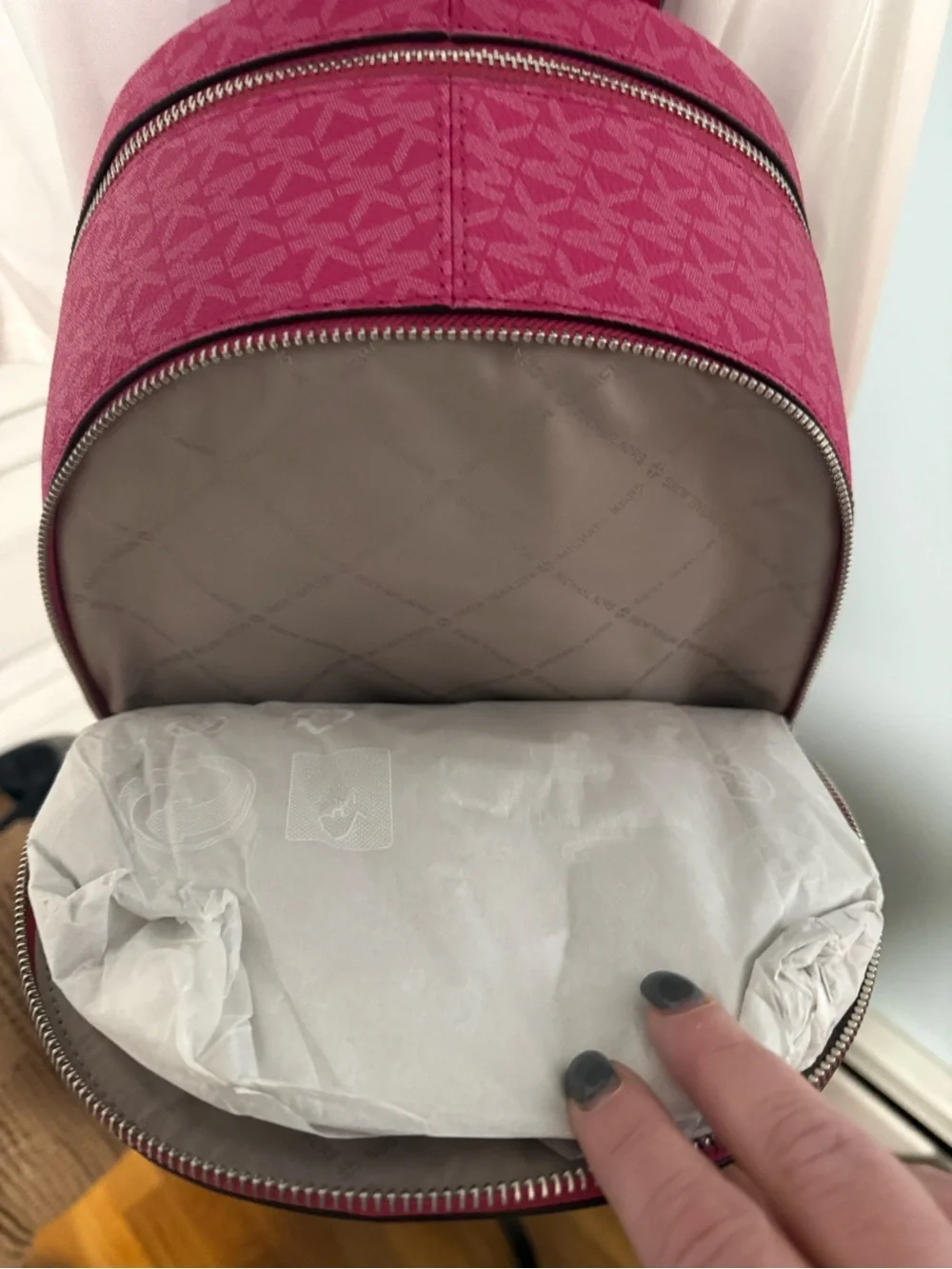 Michael by Michael Kors “Reha” Hot Pink Signature MK Backpack! 💕💕